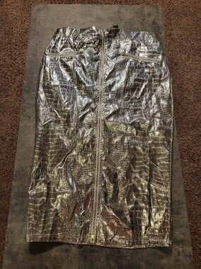 REBDOLLS Metallic Front Zip Midi Skirt